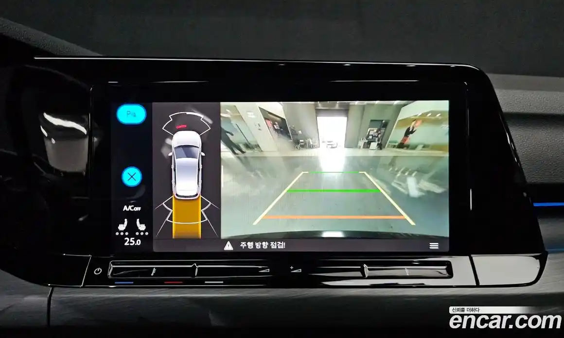 Volkswagen Golf 2023 2.0 Автомат в Москве № 725106, фото 15