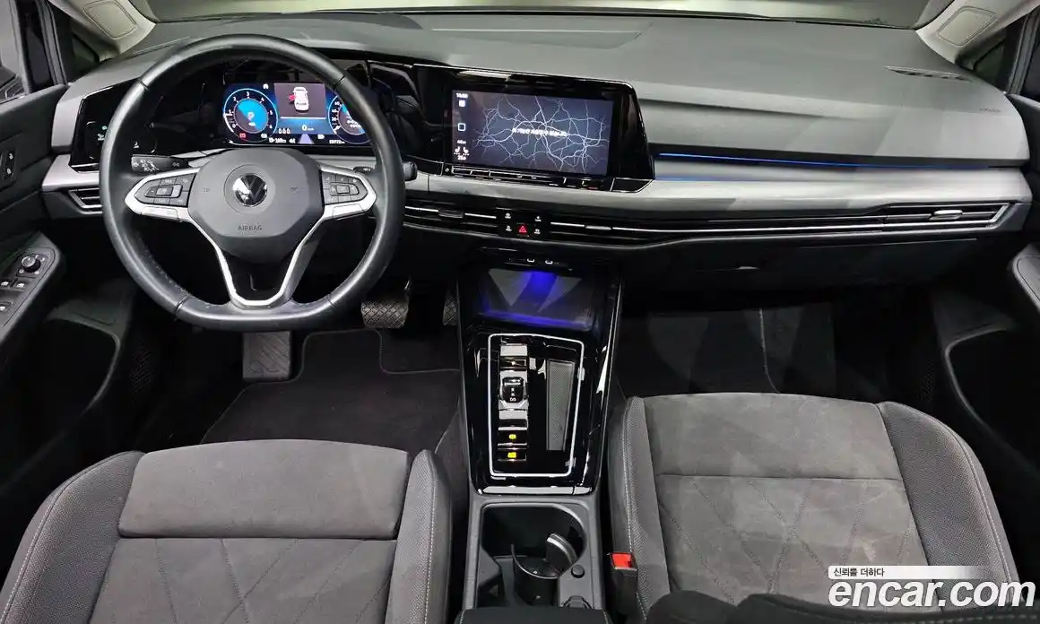 Volkswagen Golf 2023 2.0 Автомат в Москве № 725106, фото 7