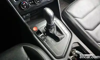 Volkswagen Tiguan 2018 2.0 Автомат в Москве № 725151, миниатюра 9