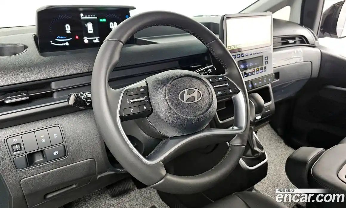 Hyundai Staria 2025 3.5 Автомат в Москве № 745204, фото 13