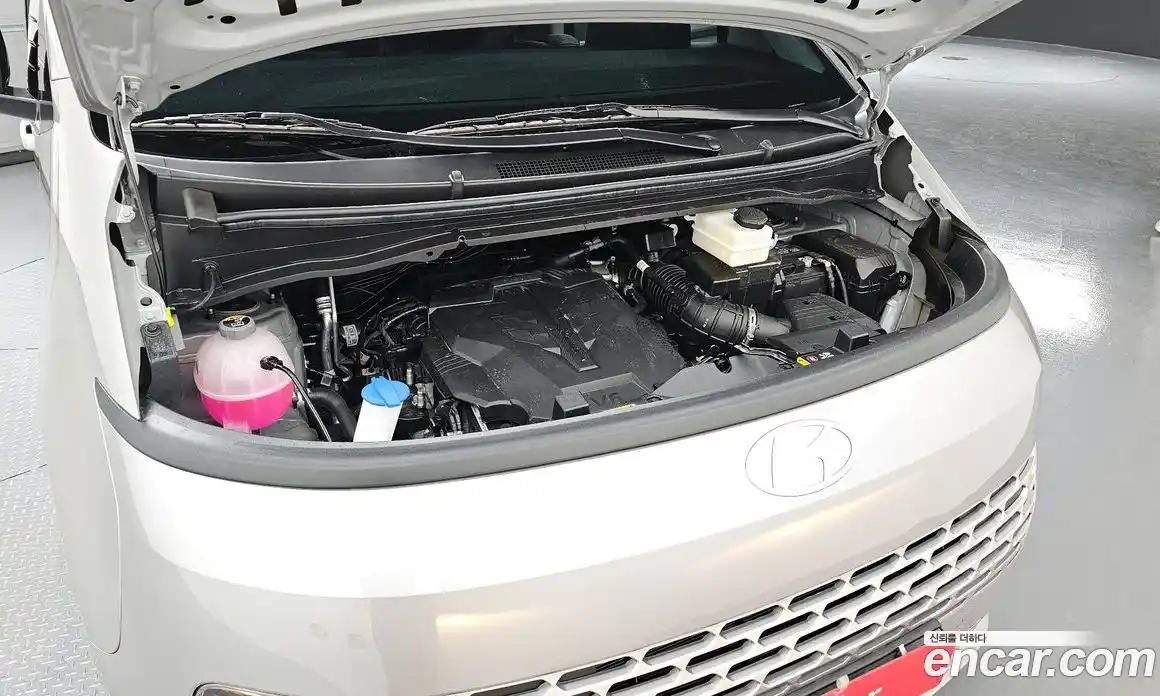 Hyundai Staria 2025 3.5 Автомат в Москве № 745204, фото 6