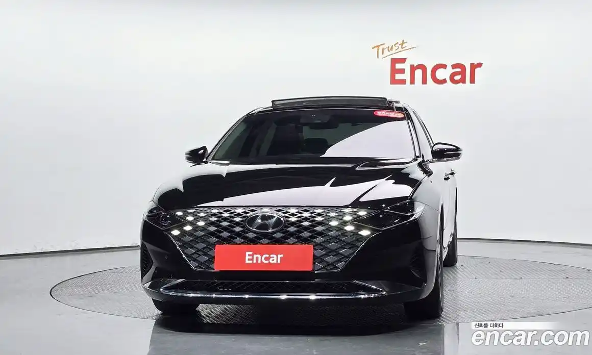 Hyundai Grandeur 2020 2.5 Автомат в Москве № 745592, фото 2