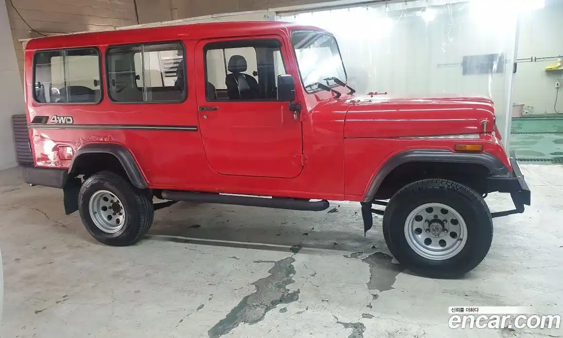 SsangYong Korando 1995 2.2 Механическая в Москве № 746007, фото 20