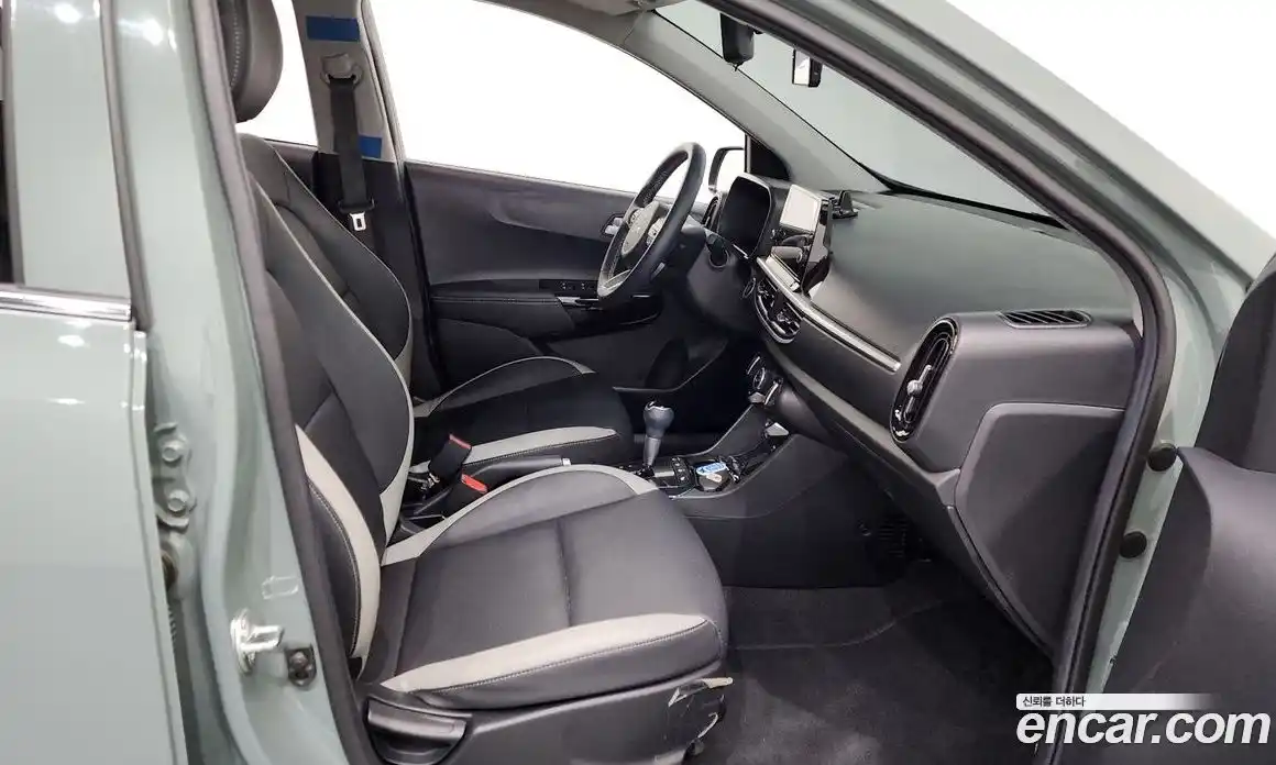 Kia Morning 2023 1.0 Автомат в Москве № 746278, фото 11