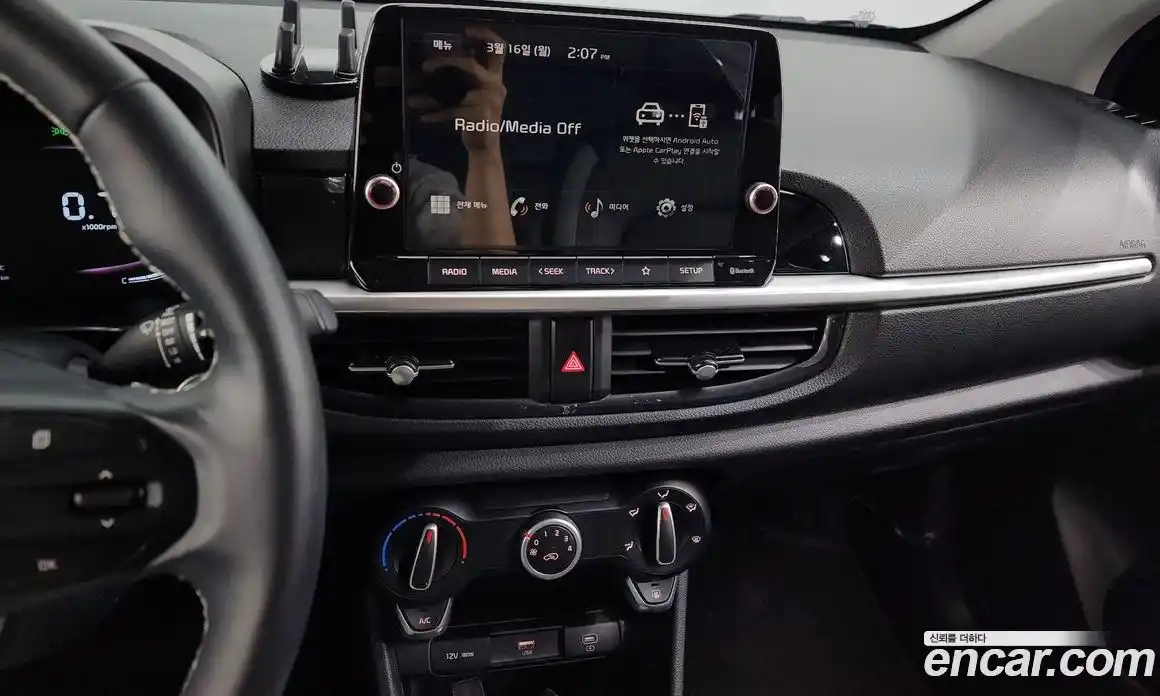 Kia Morning 2023 1.0 Автомат в Москве № 746278, фото 14