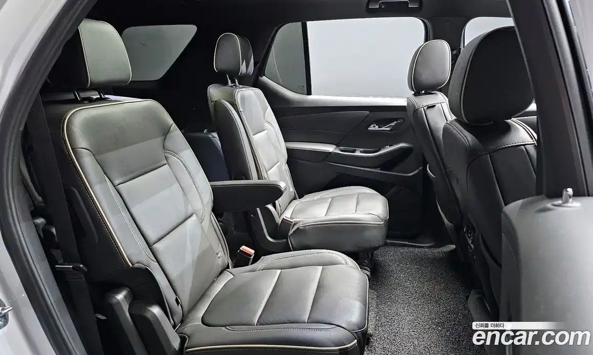 Chevrolet Traverse 2023 3.6 Автомат в Москве № 746308, фото 12