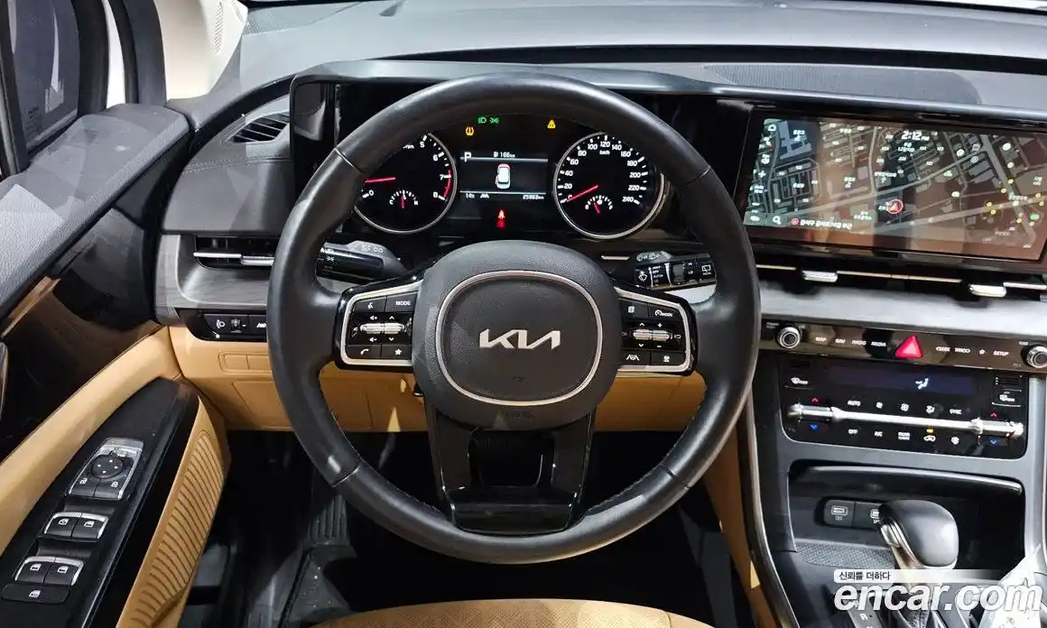 Kia Canival 2022 3.5 Автомат в Москве № 746333, фото 13