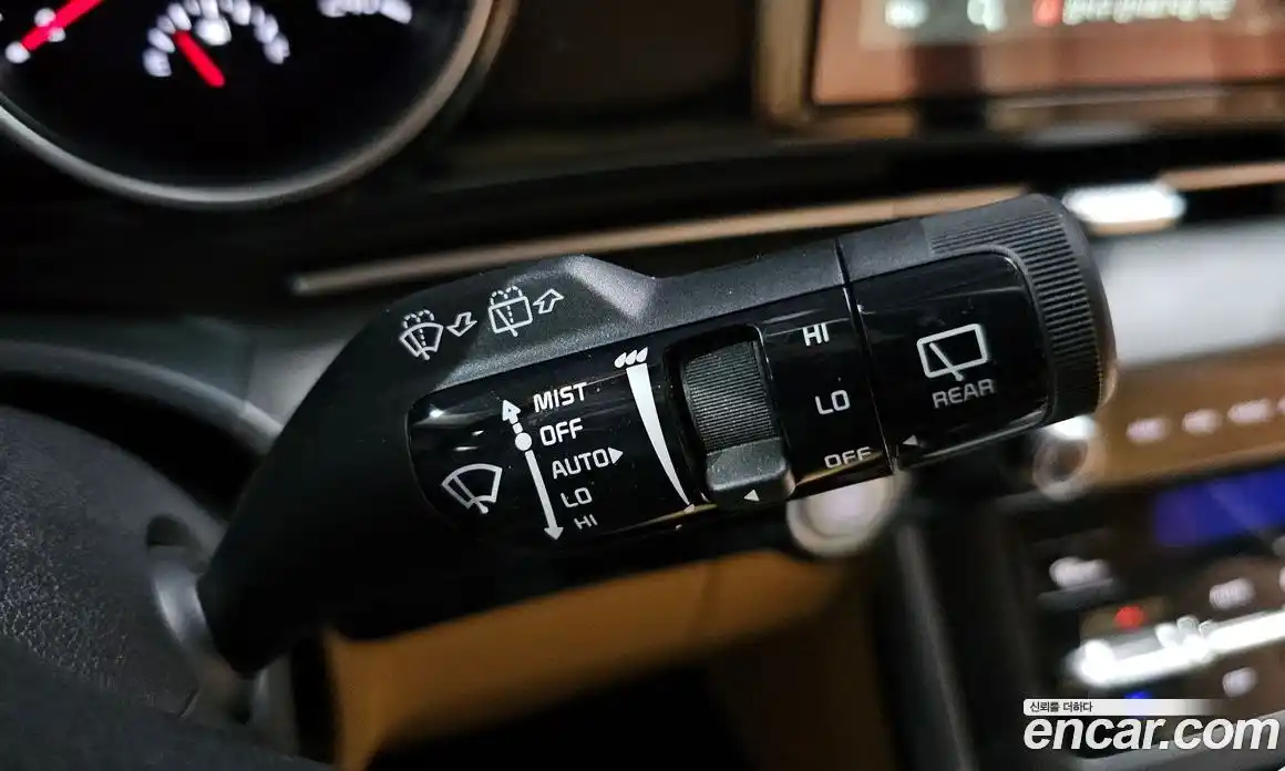 Kia Canival 2022 3.5 Автомат в Москве № 746333, фото 18