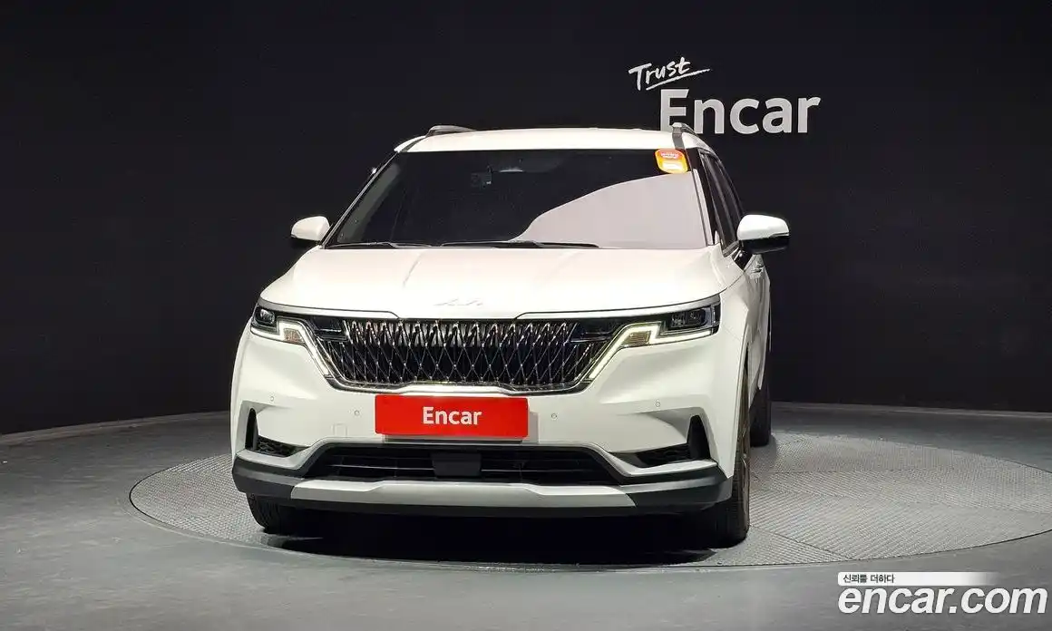 Kia Canival 2022 3.5 Автомат в Москве № 746333, фото 3