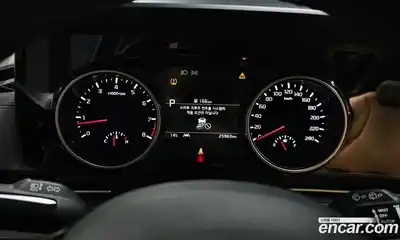 Kia Canival 2022 3.5 Автомат в Москве № 746333, миниатюра 8