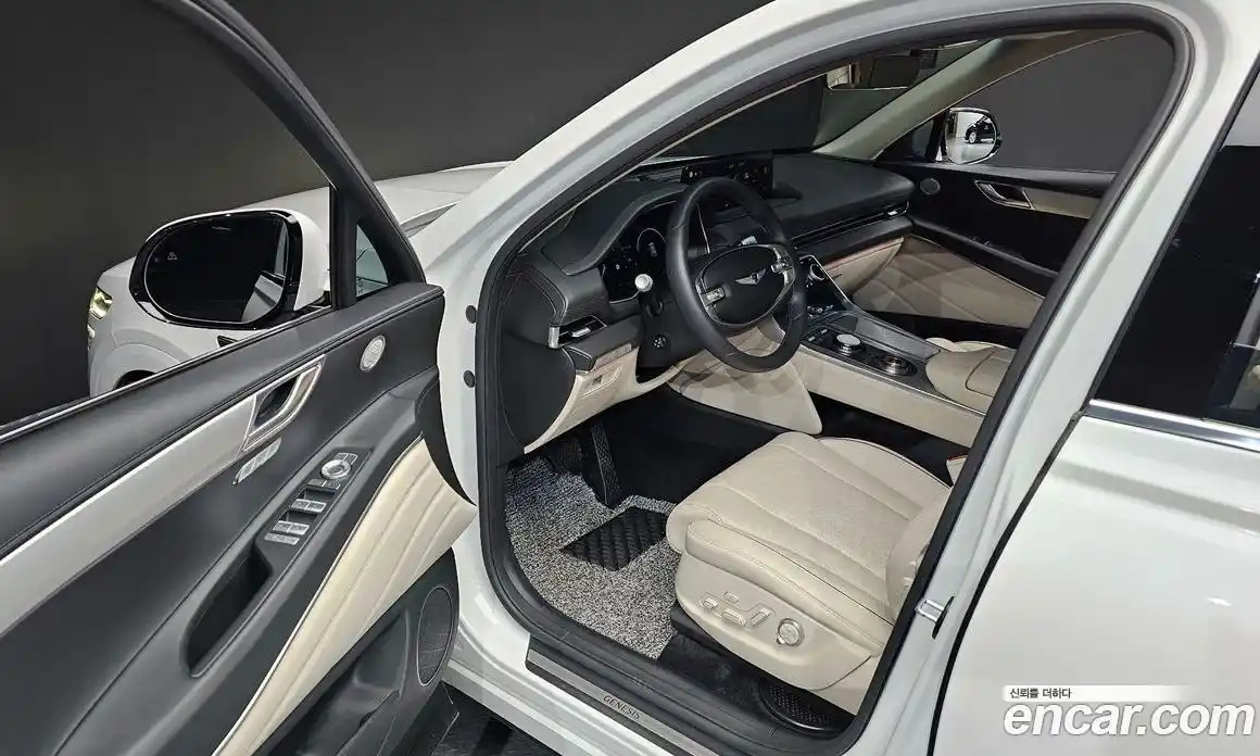 Genesis GV80 2023 2.5 Автомат в Москве № 746673, фото 10