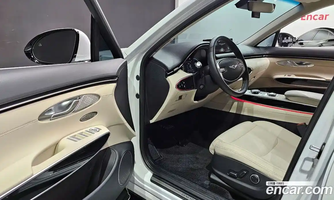 Genesis GV70 2023 2.5 Автомат в Москве № 746721, фото 11