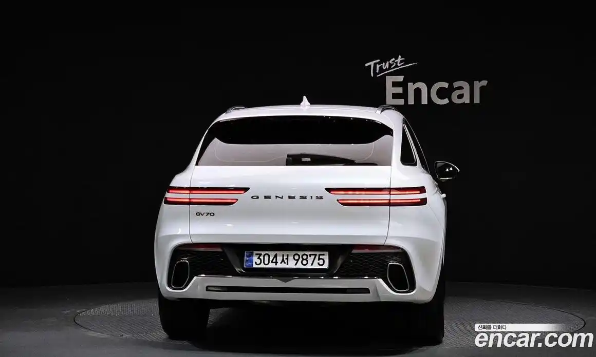 Genesis GV70 2023 2.5 Автомат в Москве № 746721, фото 4