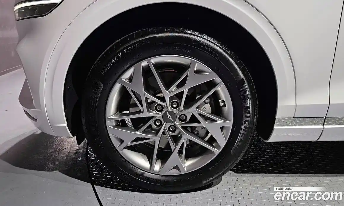 Genesis GV70 2023 2.5 Автомат в Москве № 746721, фото 5