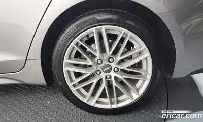 Genesis G70 2019 2.0 Автомат в Москве № 746901, миниатюра 5