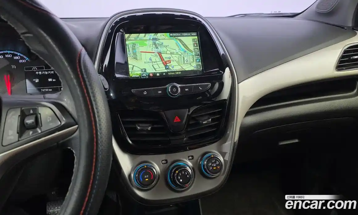 Chevrolet Spark 2015 1.0 Автомат в Москве № 747583, фото 16