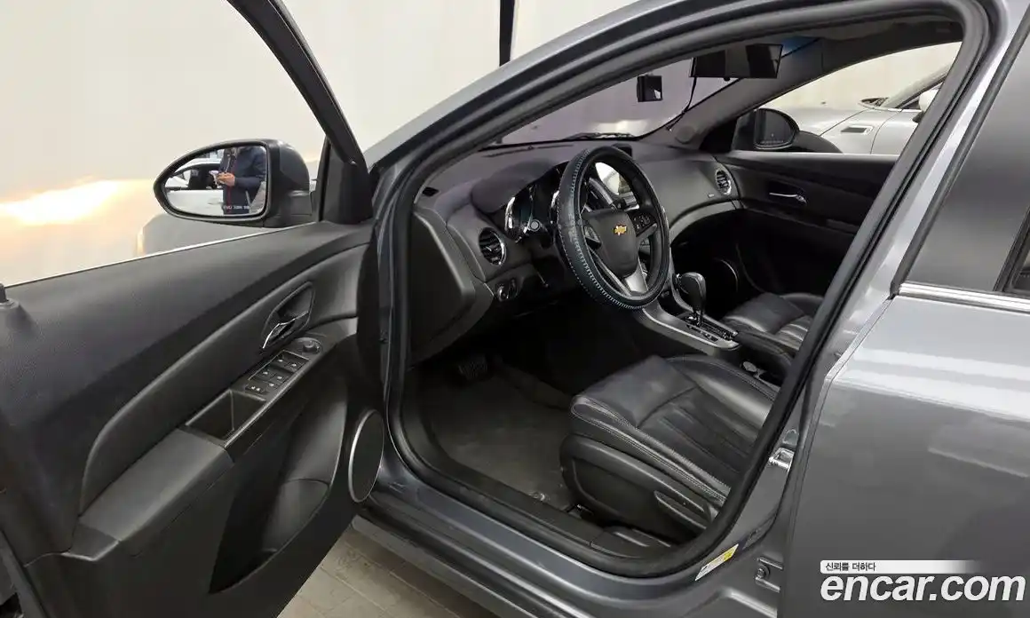 Chevrolet Cruze 2015 1.8 Автомат в Москве № 747587, фото 10