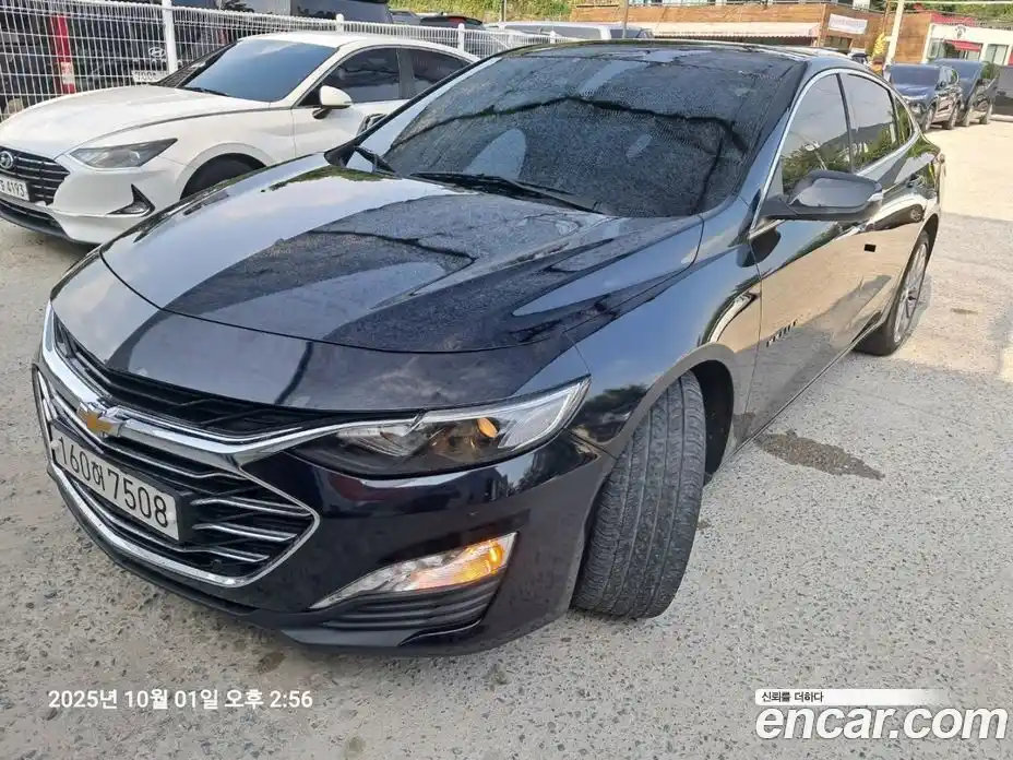 Chevrolet Malibu 2021 2.0 Автомат в Москве № 747611, фото 1