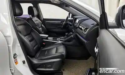 Renault QM6 2016 2.0 Автомат в Москве № 747748, миниатюра 11