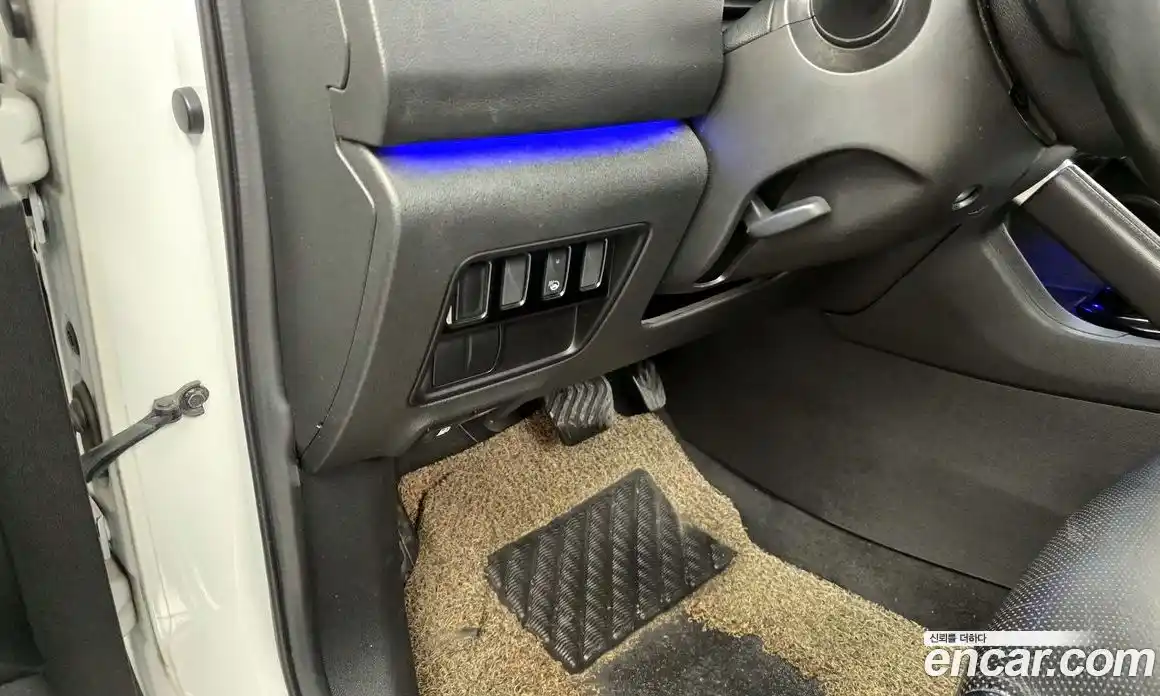 Renault QM6 2016 2.0 Автомат в Москве № 747748, фото 16