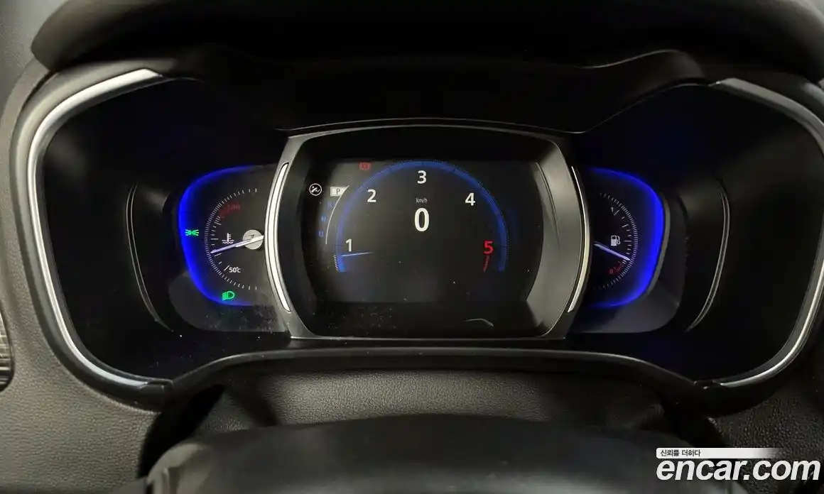 Renault QM6 2016 2.0 Автомат в Москве № 747748, фото 8