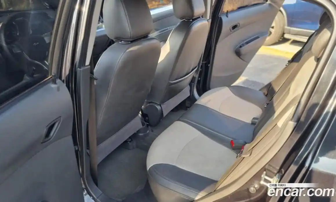 Chevrolet Spark 2014 1.0 Автомат в Москве № 748019, фото 8