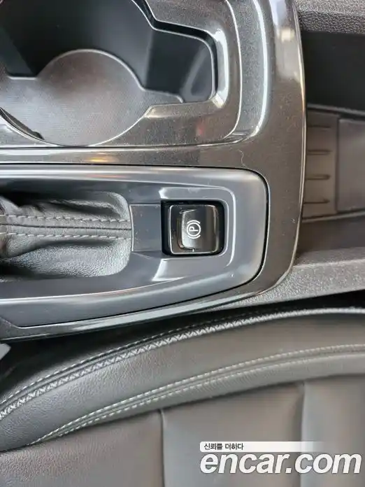 Chevrolet TrailBlazer 2022 1.3 Автомат в Москве № 748028, фото 12