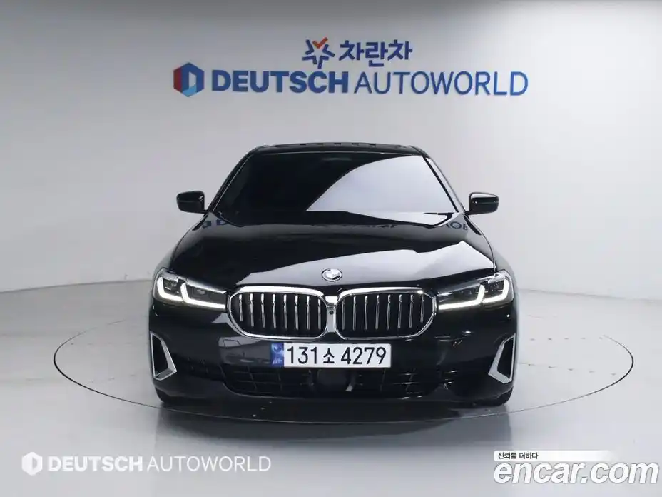 BMW 5-Series 2023 2.0 Автомат в Москве № 748674, фото 3