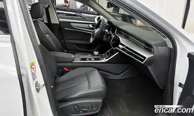 Audi A6 2021 2.0 Автомат в Москве № 749434, миниатюра 11