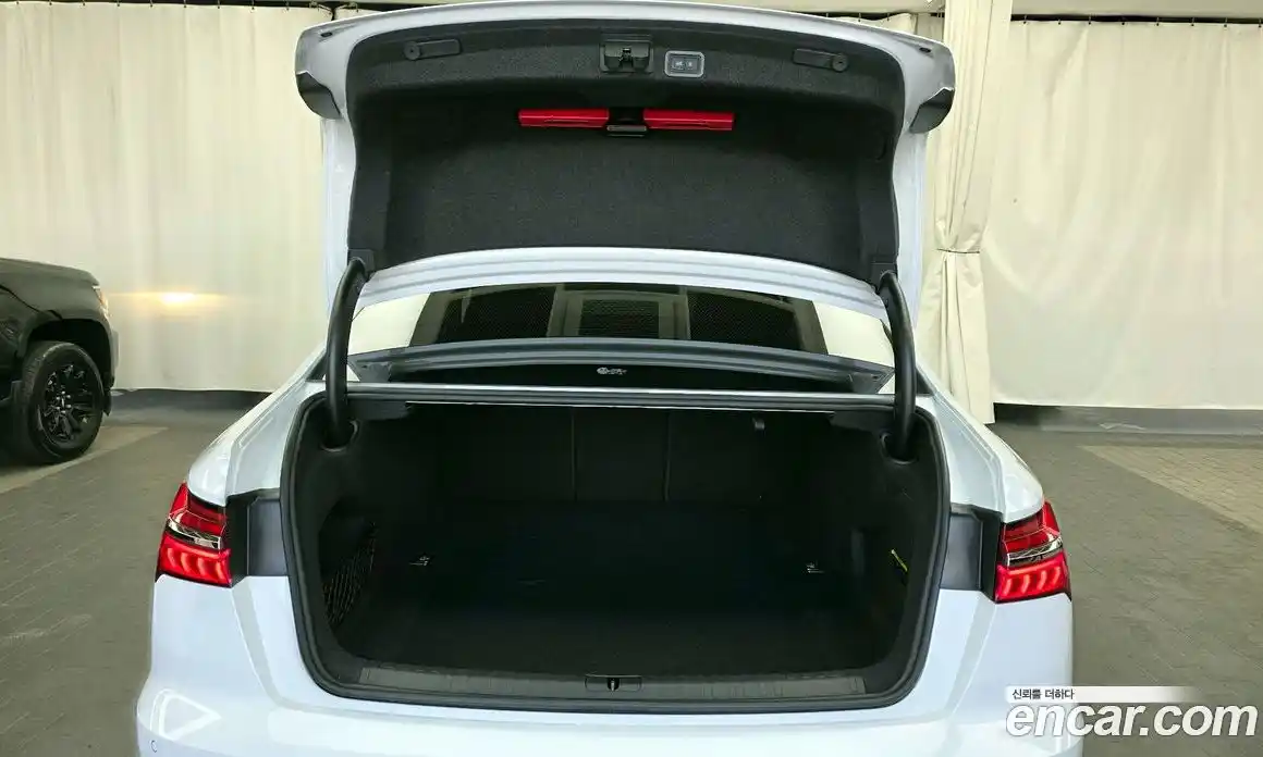 Audi A6 2021 2.0 Автомат в Москве № 749434, фото 20