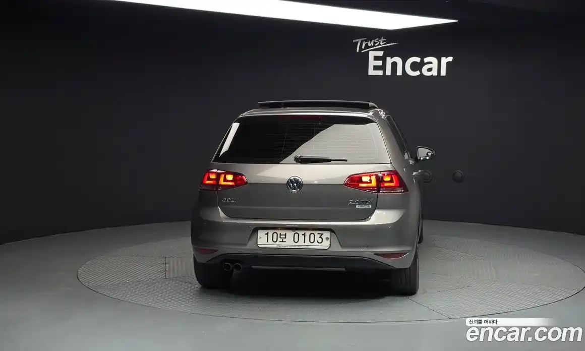 Volkswagen Golf 2016 2.0 Автомат в Москве № 750017, фото 4