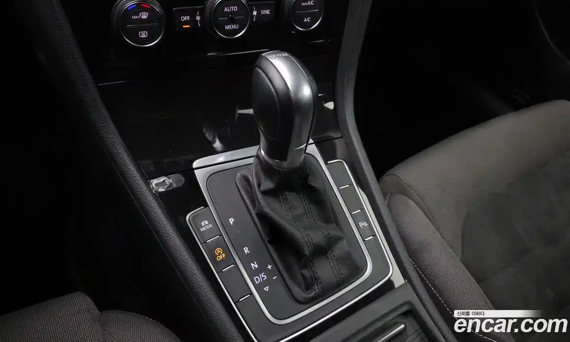 Volkswagen Golf 2016 2.0 Автомат в Москве № 750017, фото 9