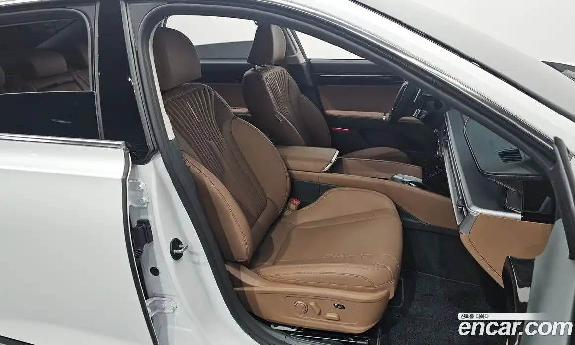 Hyundai Grandeur 2025 2.5 Автомат в Москве № 755934, фото 10