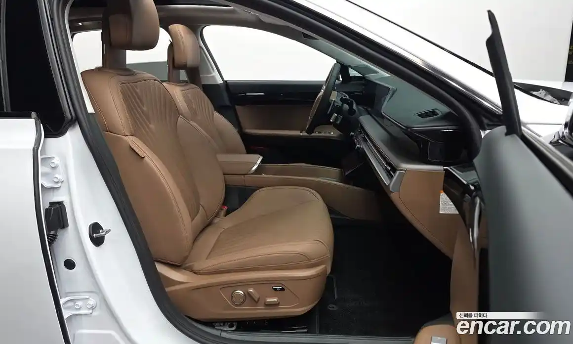 Hyundai Grandeur 2026 1.6 Автомат в Москве № 756018, фото 11