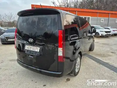 Hyundai Staria 2024 2.2 Автомат в Москве № 756120, миниатюра 2