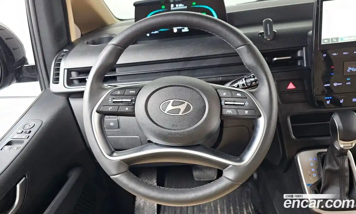 Hyundai Staria 2024 1.6 Автомат в Москве № 756242, фото 13