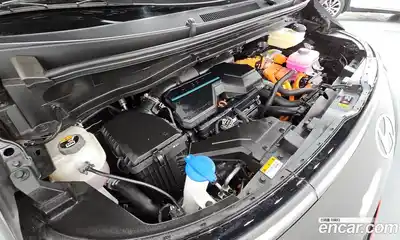 Hyundai Staria 2024 1.6 Автомат в Москве № 756242, миниатюра 6