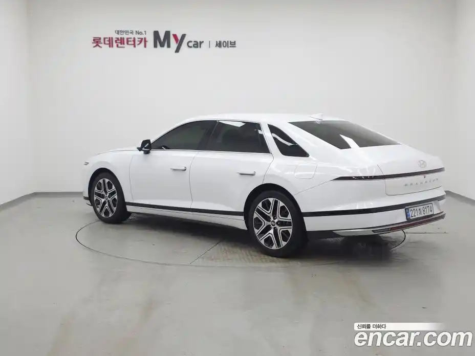 Hyundai Grandeur 2024 2.5 Автомат в Москве № 756772, фото 3