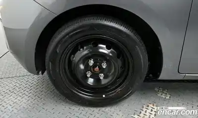 Kia Ray 2023 1.0 Автомат в Москве № 757458, миниатюра 5