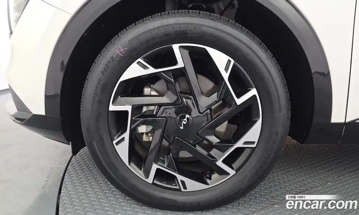 Kia Sportage 2024 1.6 Автомат в Москве № 757539, фото 5