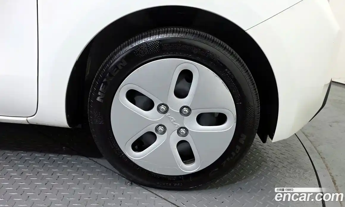 Kia Ray 2025 1.0 Автомат в Москве № 757577, фото 5