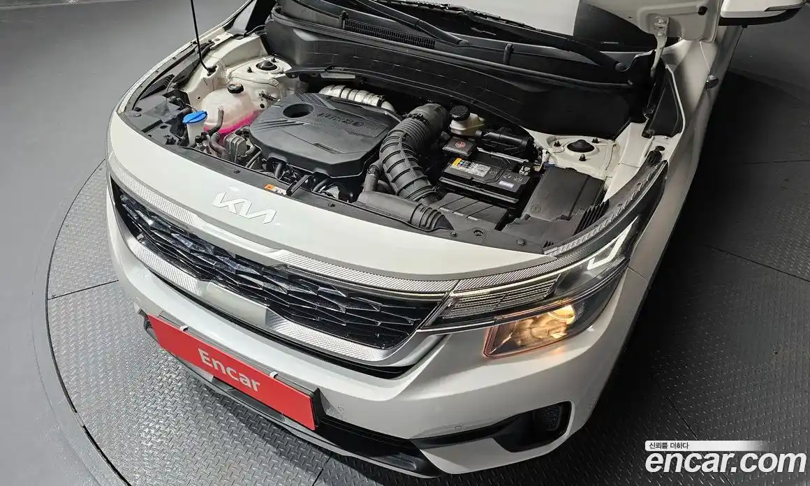 Kia Seltos 2022 1.6 Автомат в Москве № 757805, фото 6