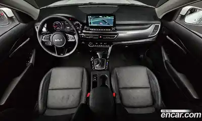 Kia Seltos 2022 1.6 Автомат в Москве № 757805, миниатюра 7