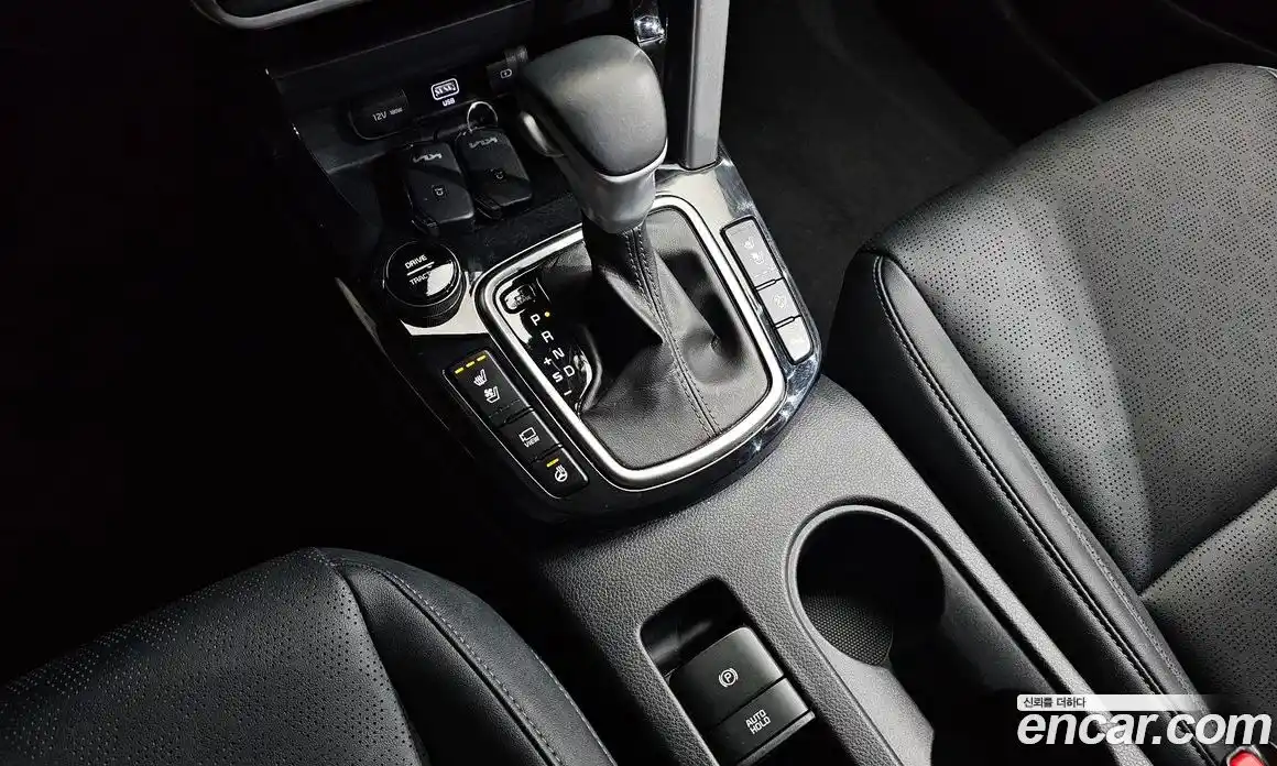 Kia Seltos 2022 1.6 Автомат в Москве № 757805, фото 9