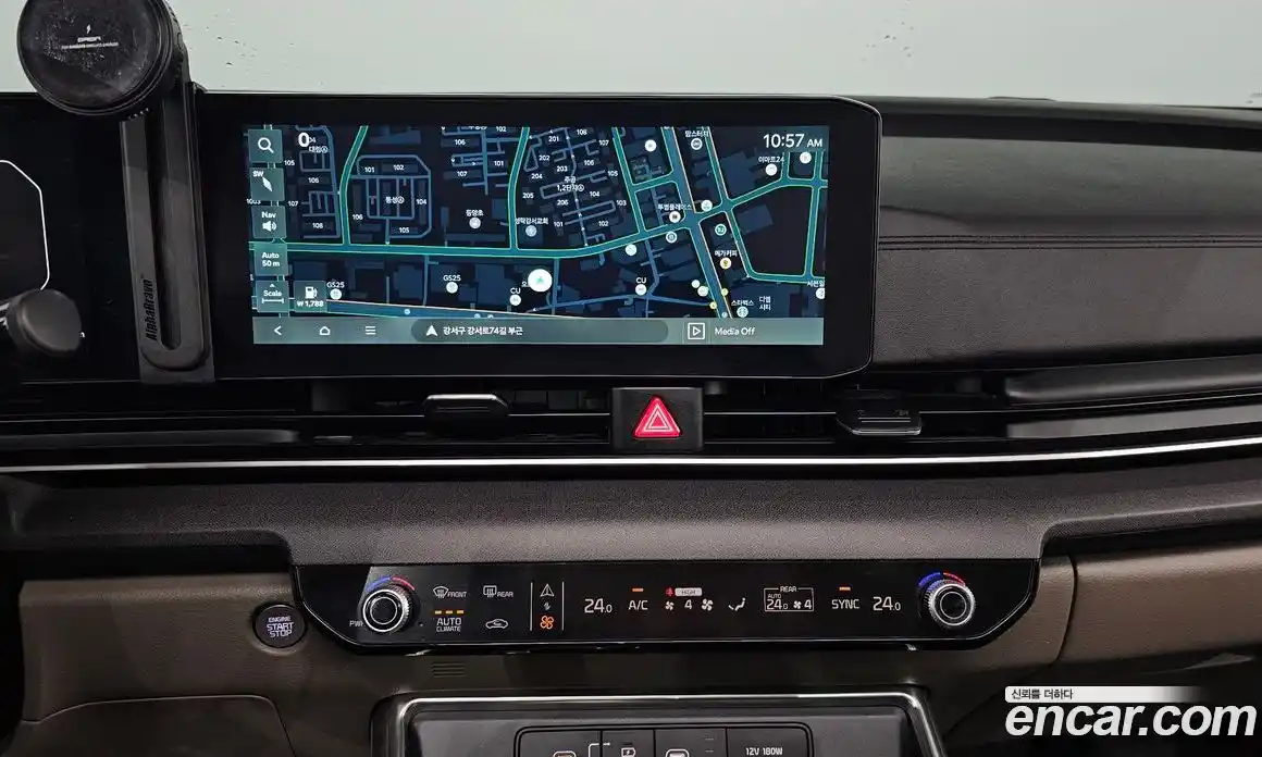 Kia Canival 2024 3.5 Автомат в Москве № 757846, фото 14