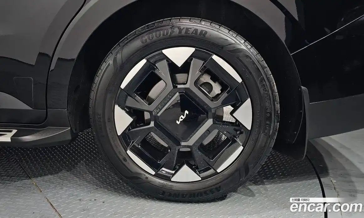 Kia Canival 2024 3.5 Автомат в Москве № 757846, фото 5