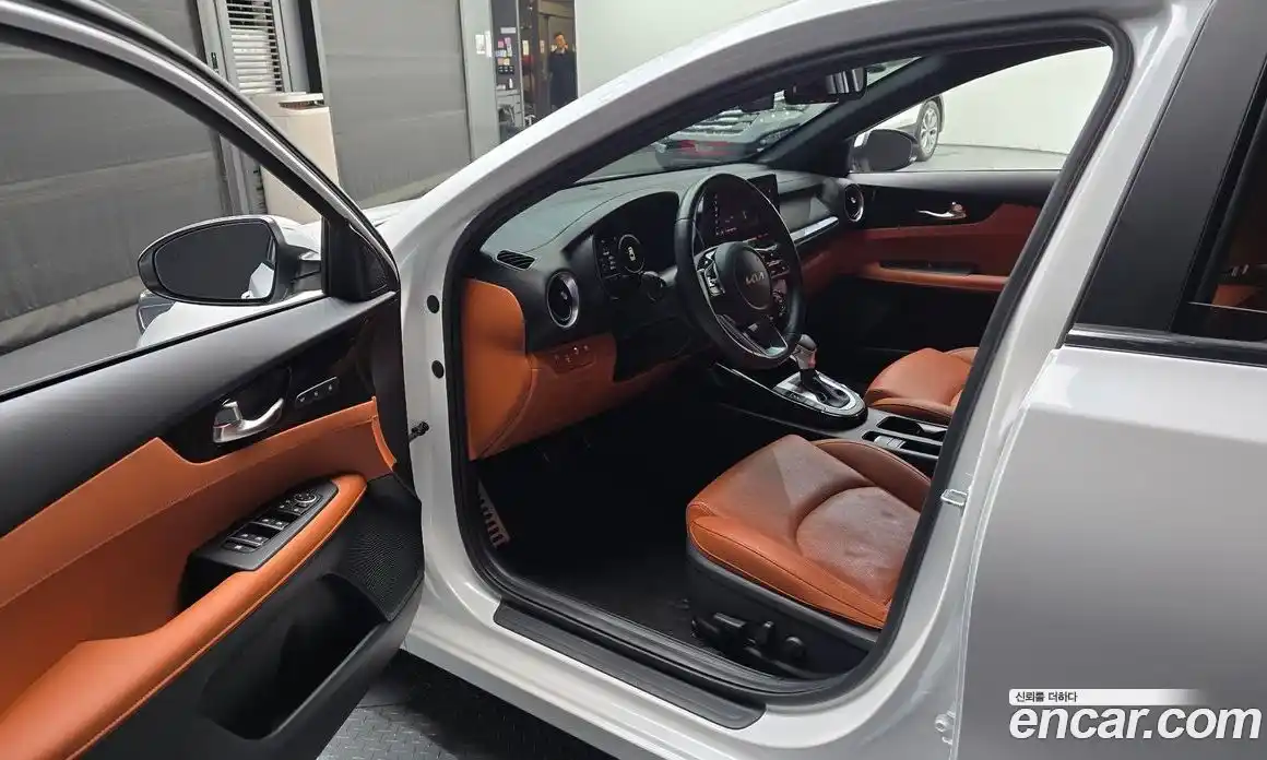 Kia K3 2023 1.6 Автомат в Москве № 758038, фото 10