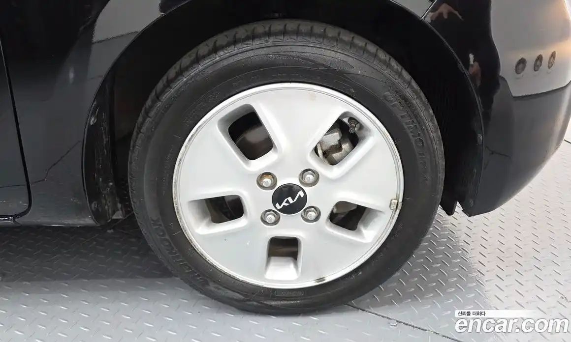 Kia Ray 2022 1.0 Автомат в Москве № 758292, фото 5