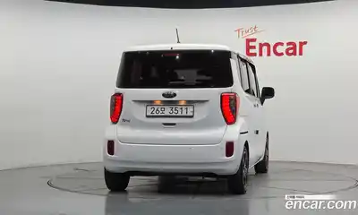 Kia Ray 2013 1.0 Автомат в Москве № 758421, миниатюра 4