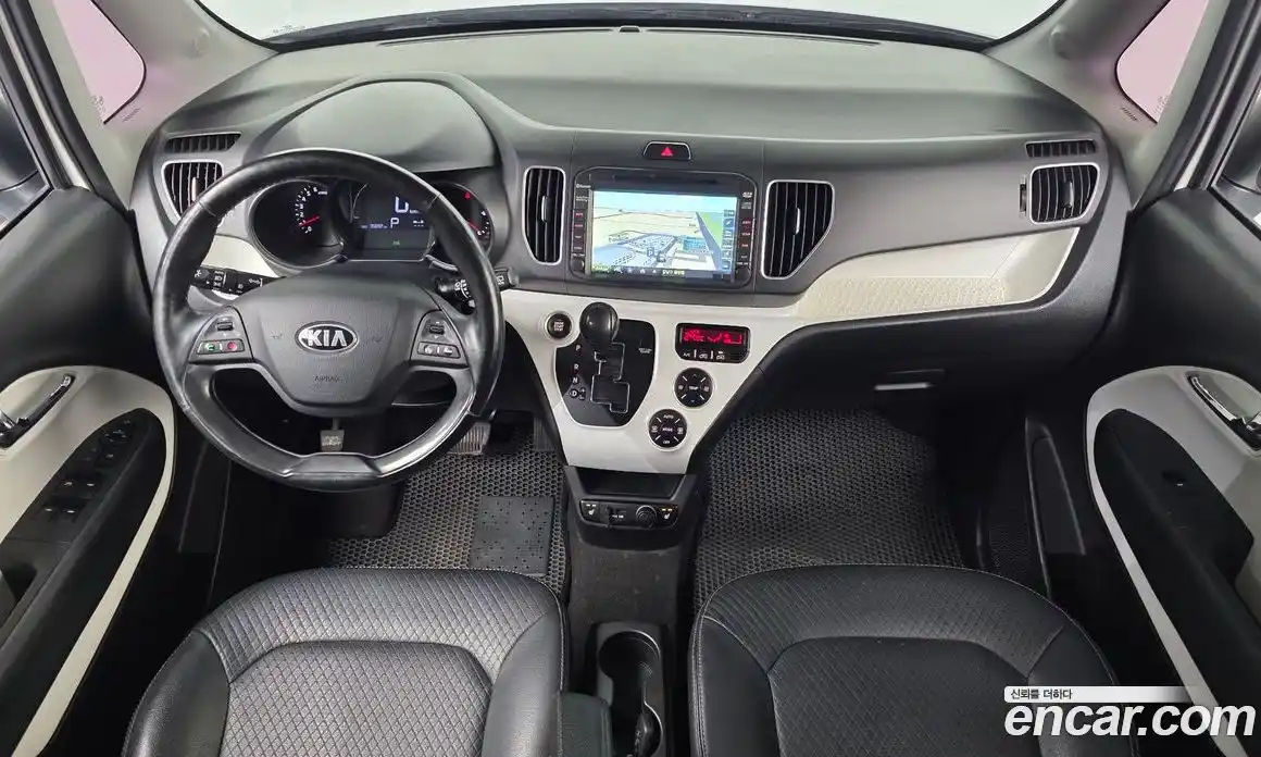 Kia Ray 2013 1.0 Автомат в Москве № 758421, фото 7